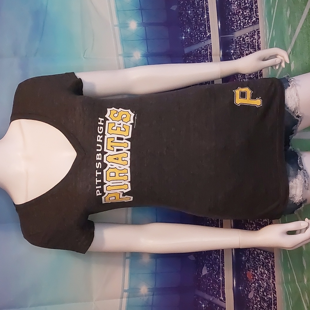 Pirates Campus Lifestyle MLB Baseball Vneck Tee Pittsburgh Top S Small